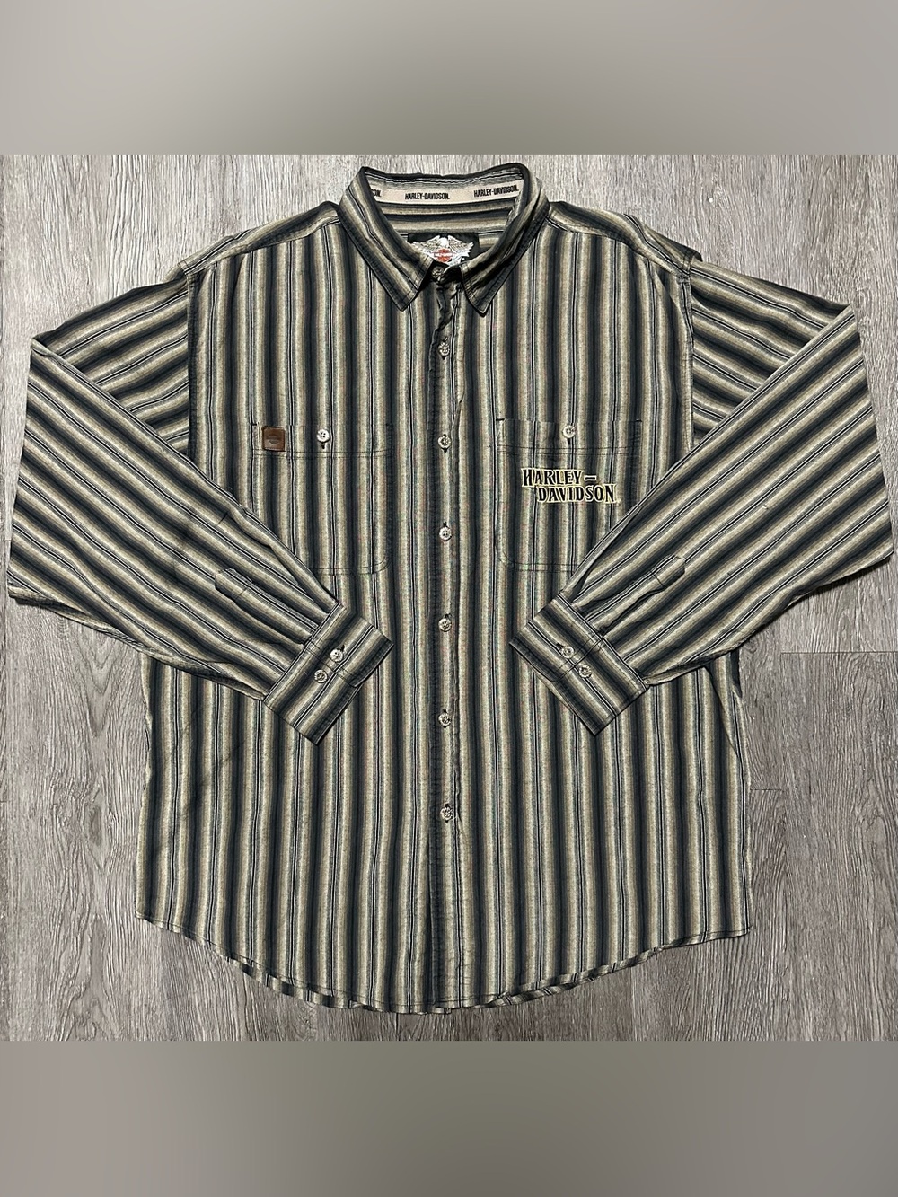 Mid-2000s Harley-Davidson “Genuine Motorclothes" long-sleeve button-down